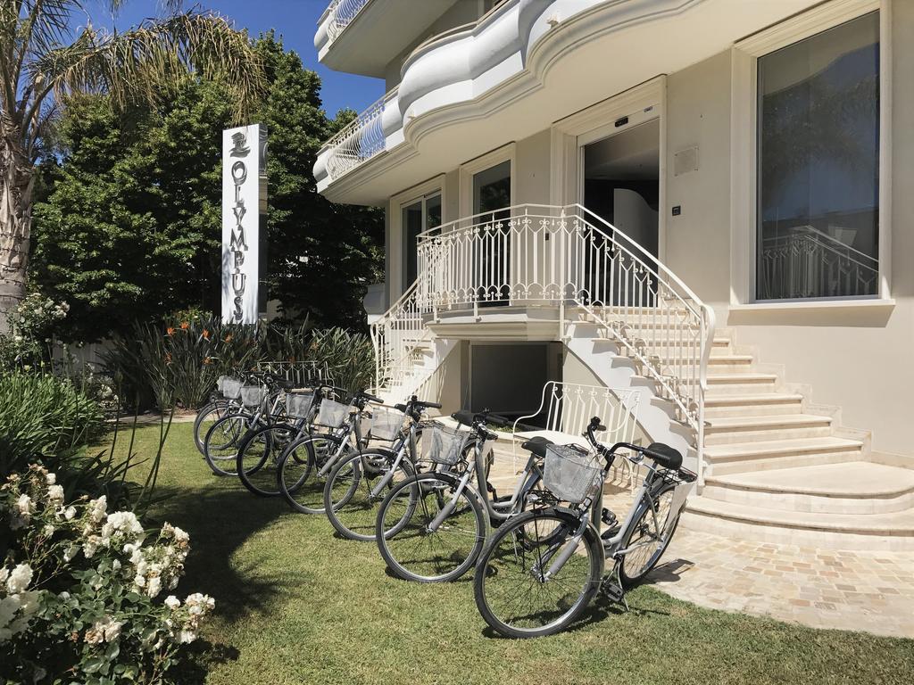 Olympus Resort Alba Adriatica Eksteriør billede